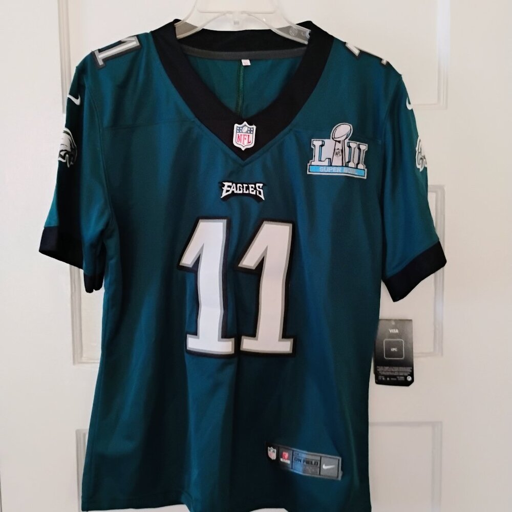 Eagles Superbowl Shirt/Carson Wentz #11